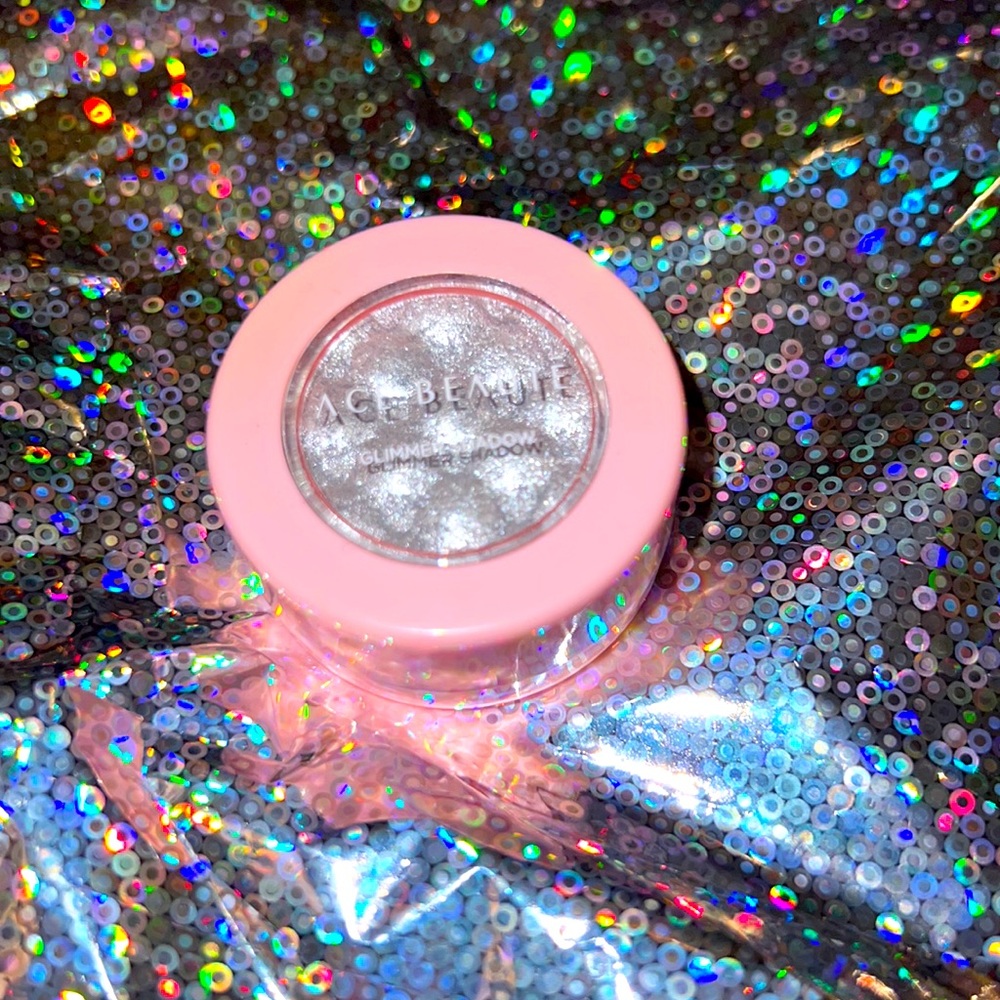 Ace Beaute shimmer shadow